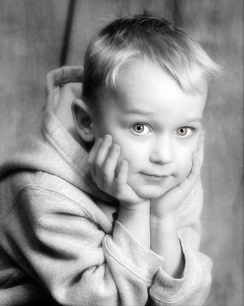 6_lucas_hs_bw-copy