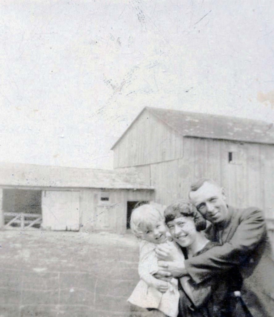Rogers Family Gramma Birdie Album_00034A